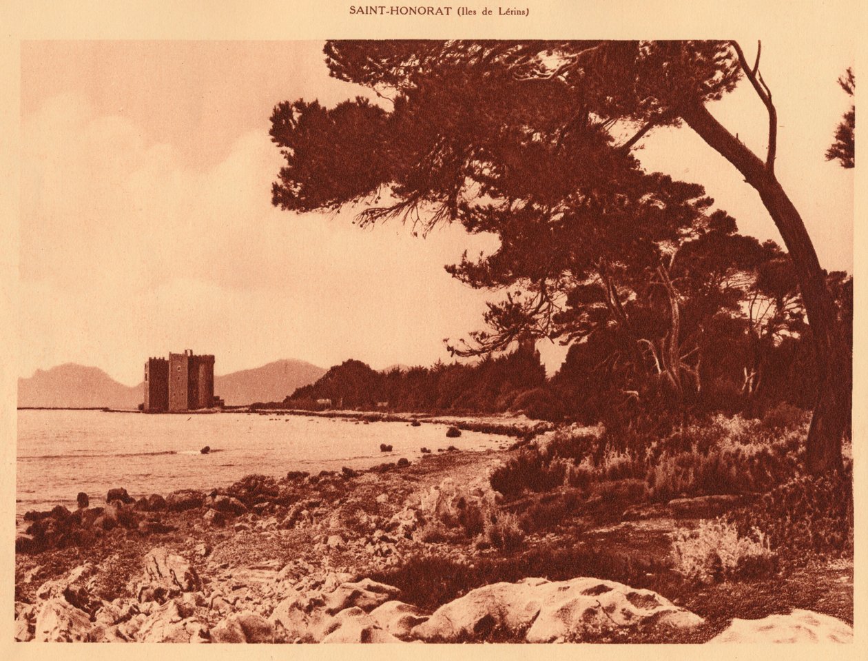Det gamle kloster, Saint-Honorat, 1930. af Unbekannt