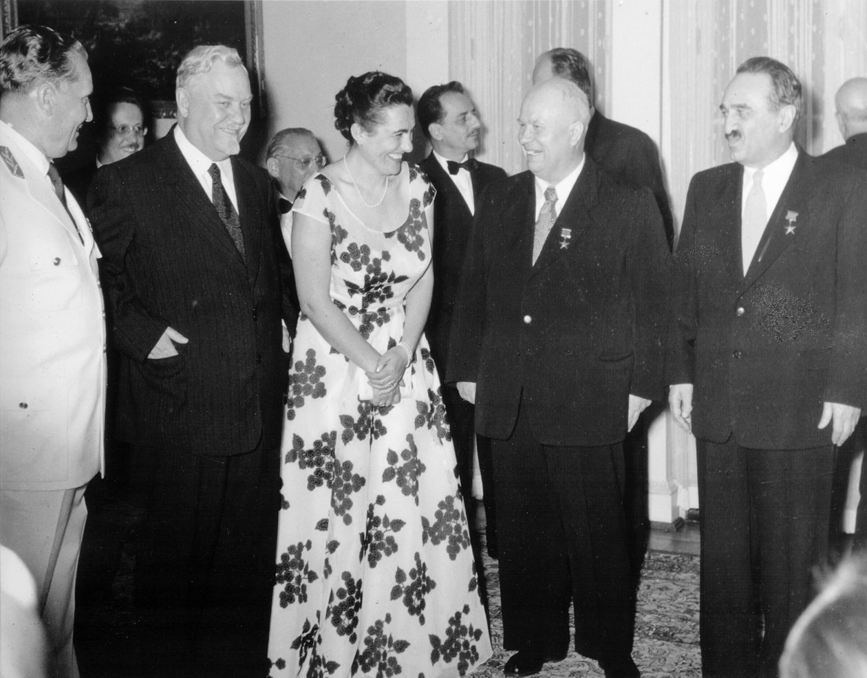Underskrivelsesceremonien af Beograd-erklæringen, Beograd, Jugoslavien, 2. juli 1955 af Unbekannt