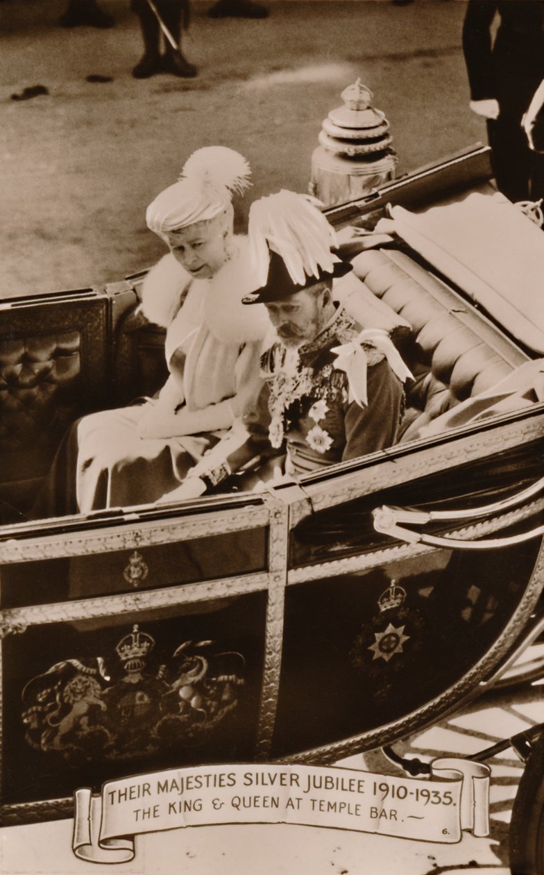 Deres Majestæter Sølvjubilæum 1910-1935. Kongen & Dronningen på Temple Bar, 1935. af Unbekannt