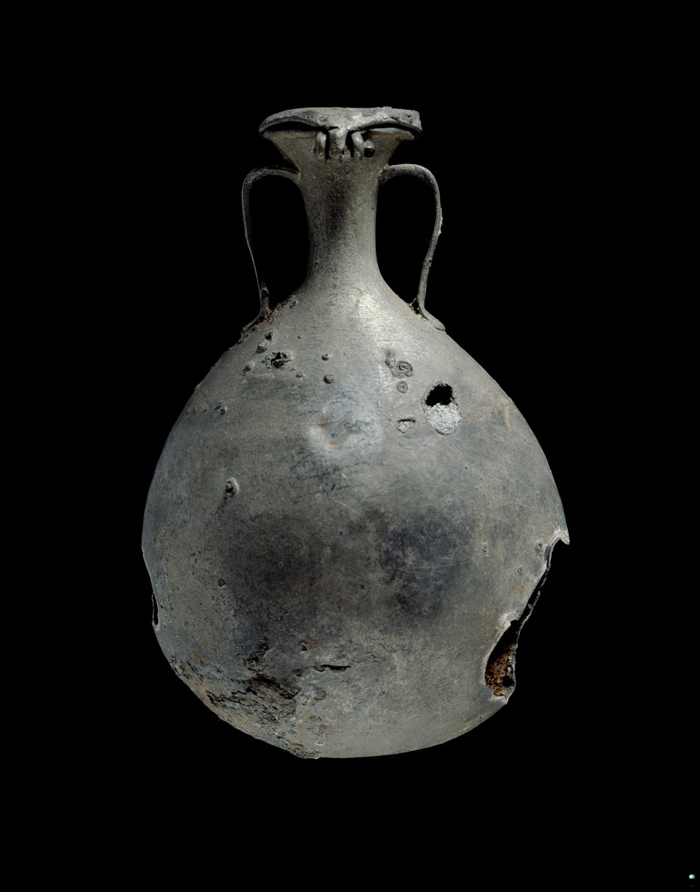 Tin-bly legeringskolbe med låg, XVIII. dynasti c1540 BC-c1292 BC af Unbekannt
