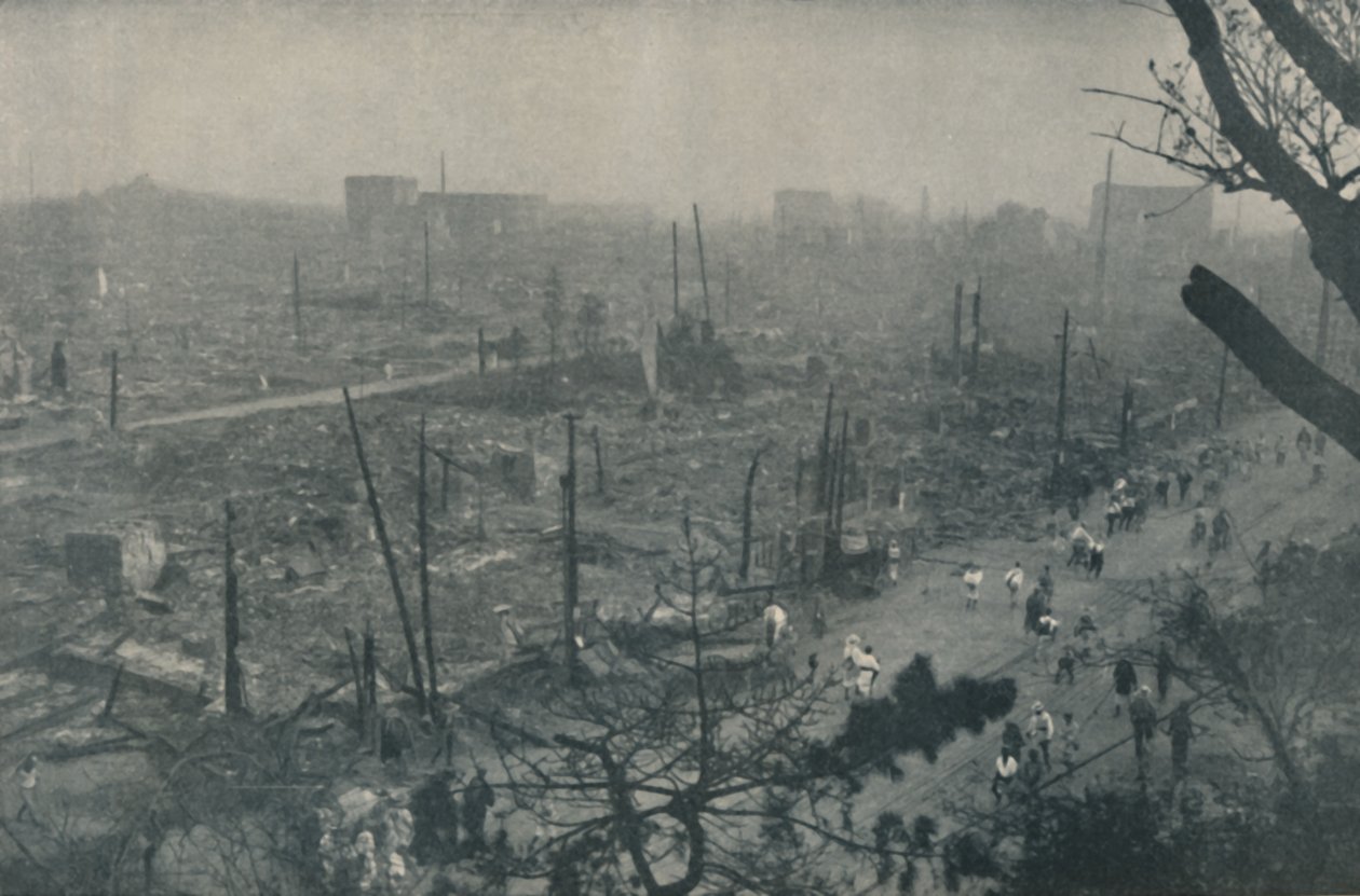 Tokyos ulmende slette af vrag og aske, c1935 af Unbekannt