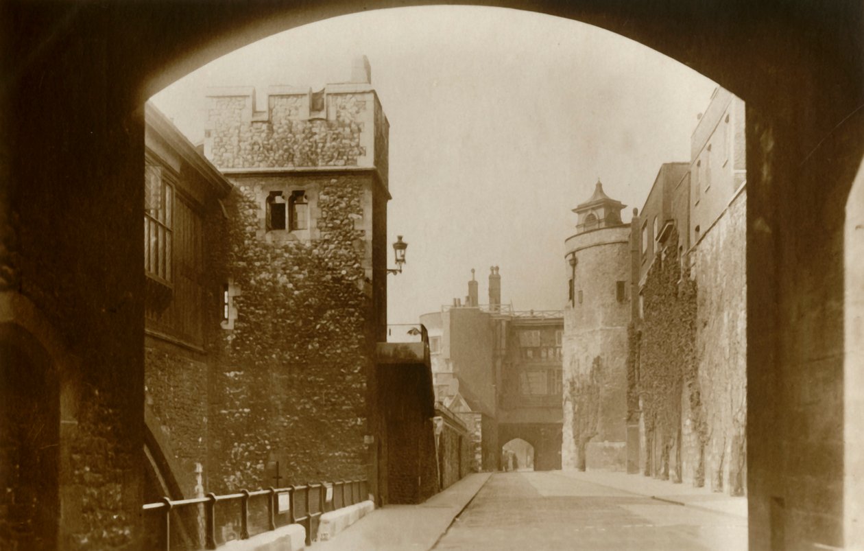 Tower of London. St. Thomas og Klokketårnet, c1910. af Unbekannt