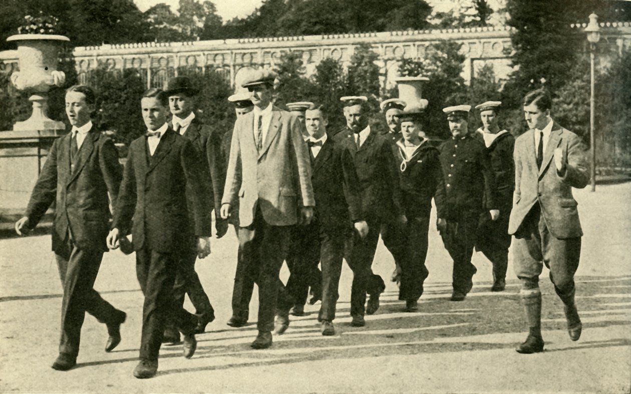 Træning af rekrutter i Royal Naval Volunteer Reserve, Første Verdenskrig, 1914, c1920. af Unbekannt