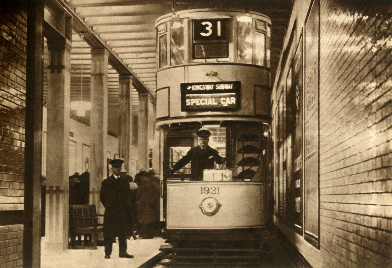 Sporvogn i Kingsway Subway, London, 1931, 1933. af Unbekannt