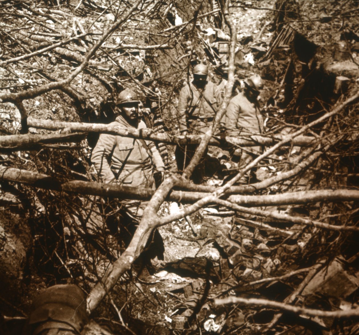 Skyttegrave foran Fort Souville, det nordlige Frankrig, c1914-c1918 af Unbekannt