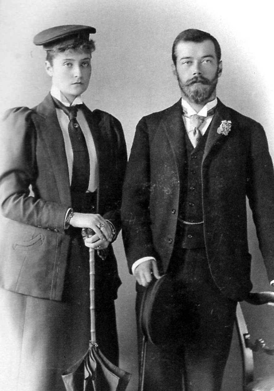 Tsarevich Nicholas Alexandrovich af Rusland og prinsesse Alix af Hessen, London, 1894 af Unbekannt