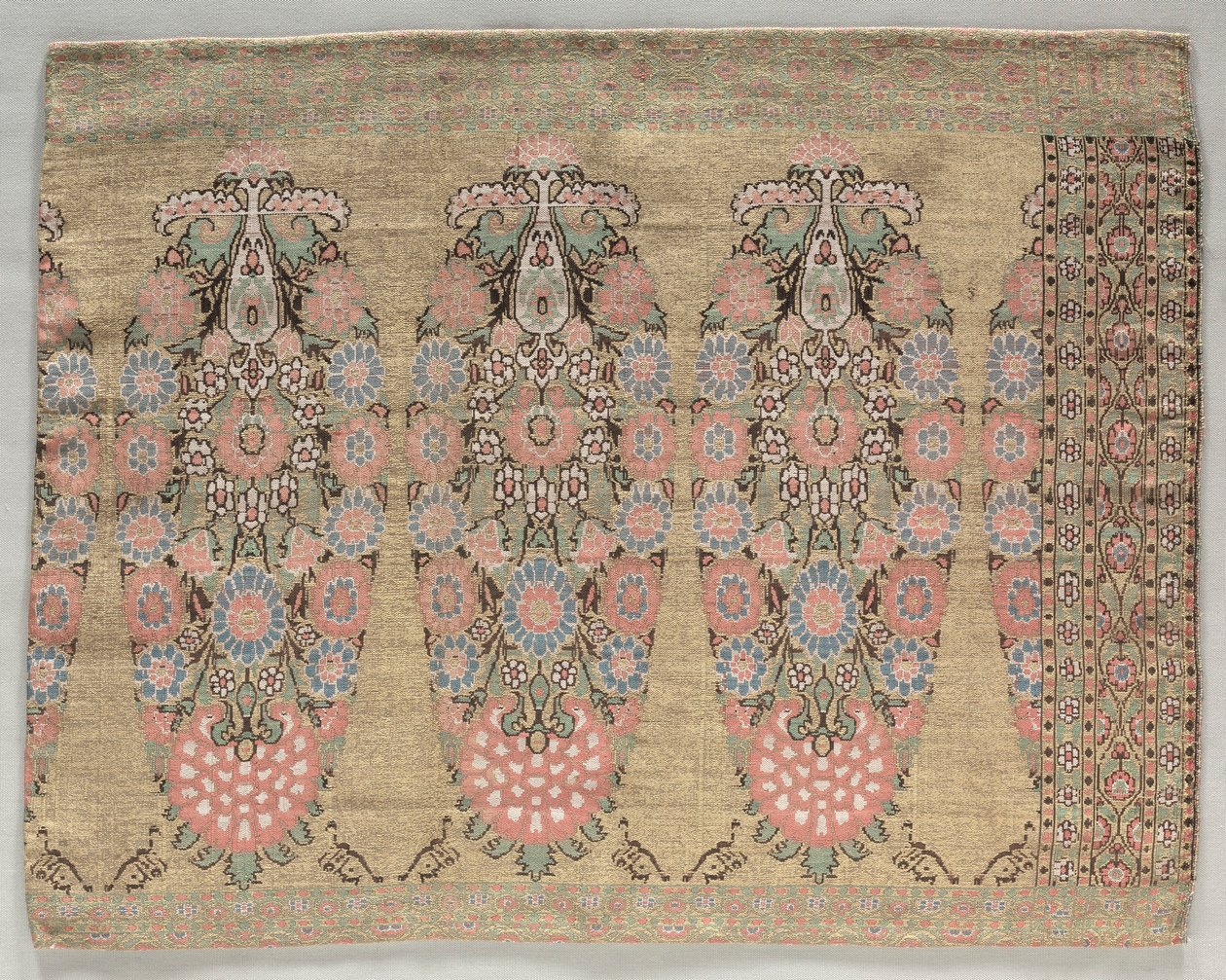 To stykker fra et tørklæde, 1700-tallet. af Unbekannt
