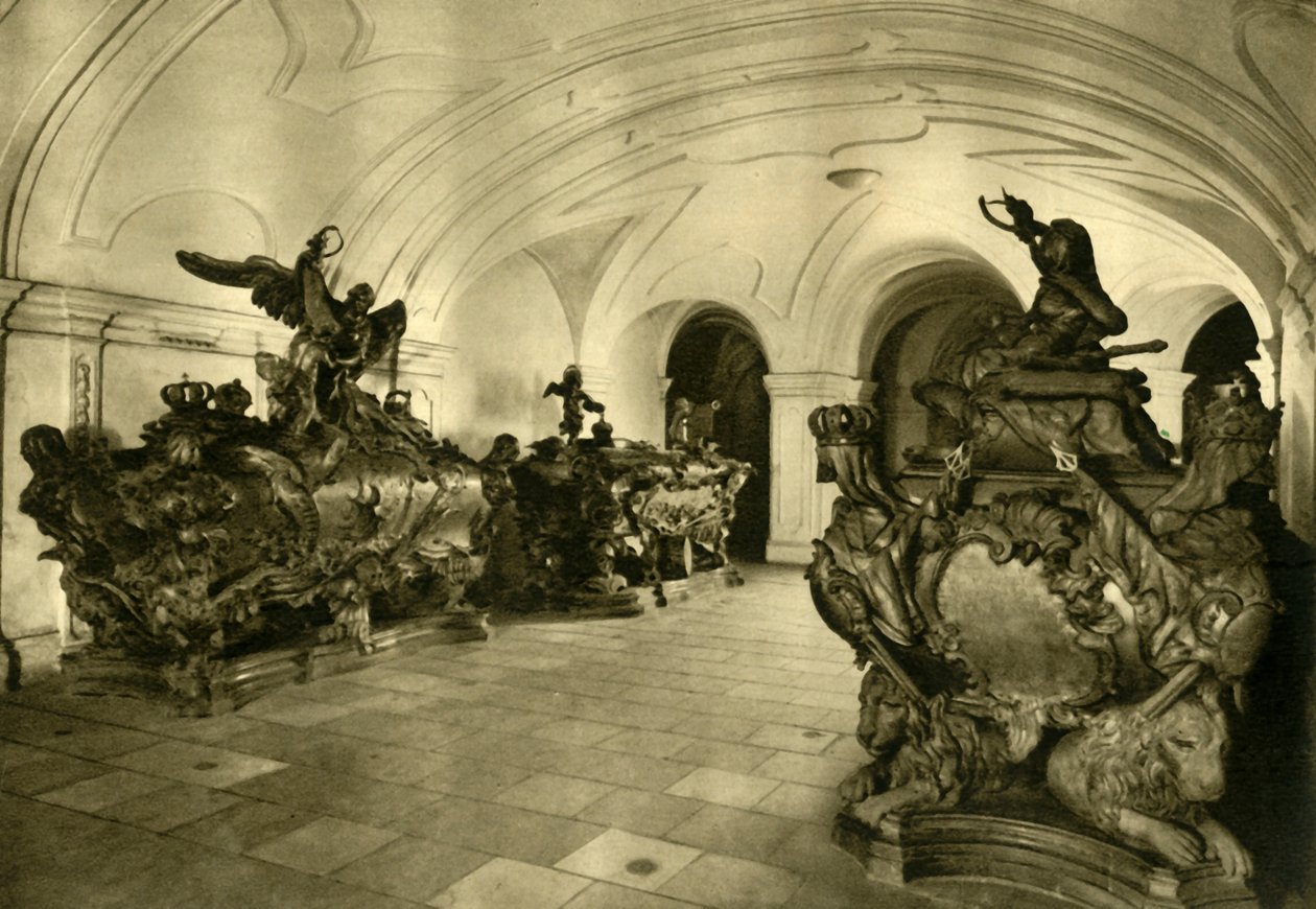 Habsburgernes hvælving i Kapucinerkirken, Wien, Østrig, c1935. af Unbekannt