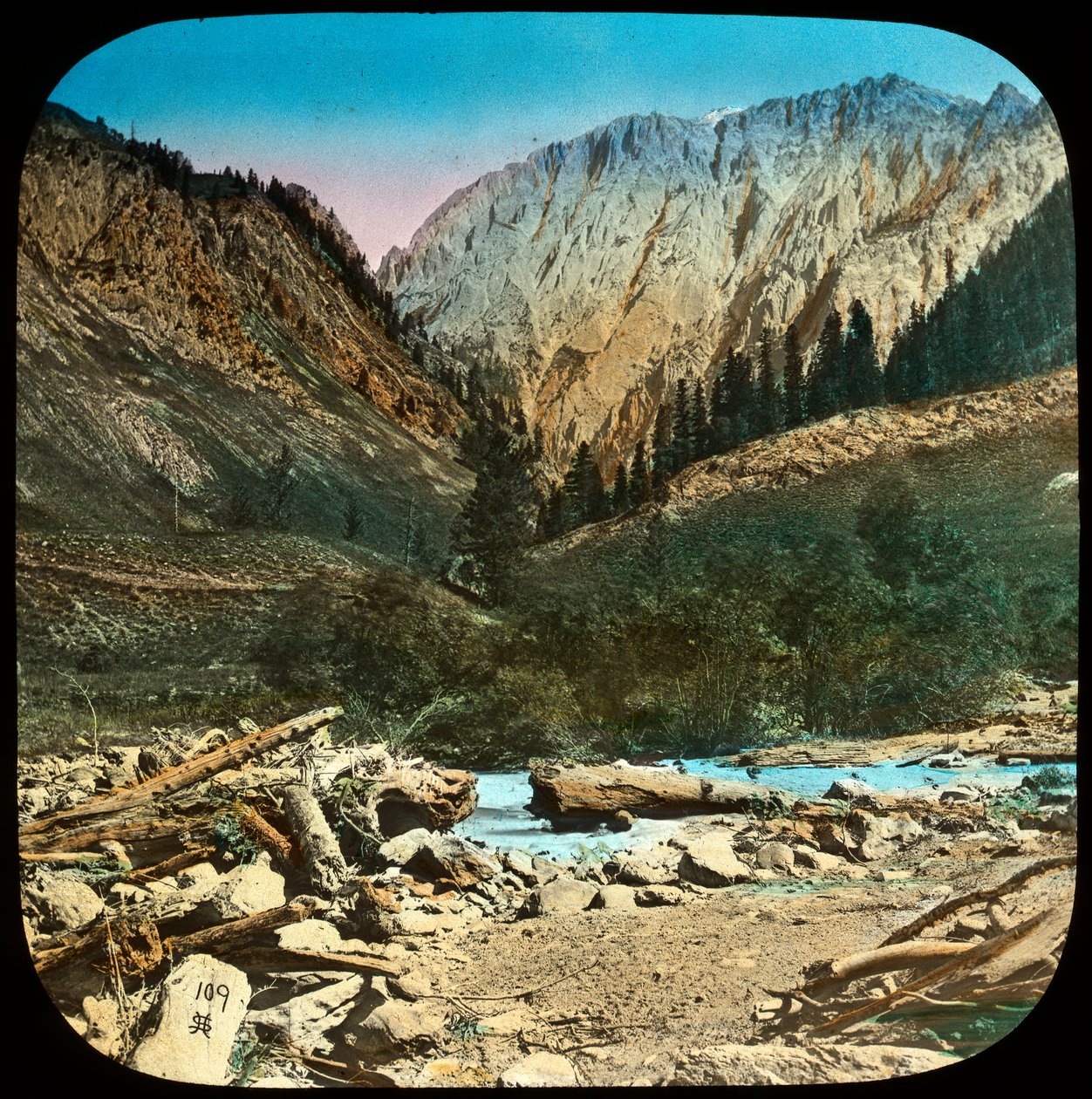 Udsigt mellem Sonamarg og Baltal, Kashmir, Indien, slutningen af det 19. eller begyndelsen af det 20. århundrede af Unbekannt