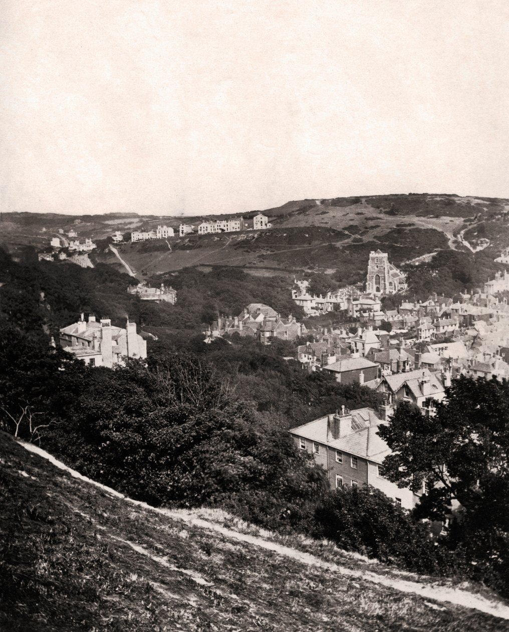 Udsigt over Hastings fra East Hill, Sussex, c1900 af Unbekannt