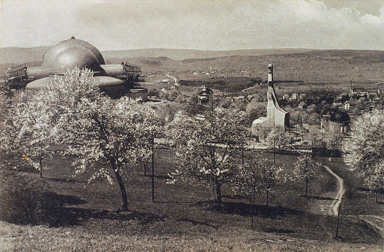 Udsigt over Goetheanum og varmehuset, Dornach, Schweiz, 1914-1916 af Unbekannt