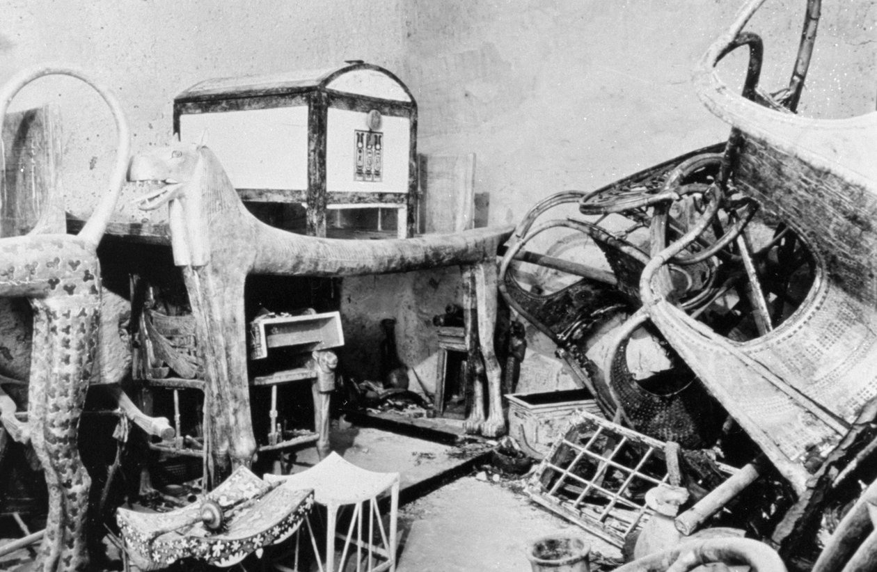Udsigt over forkammeret til Tutankhamons grav, Kongernes Dal, Egypten, 1922 af Unbekannt