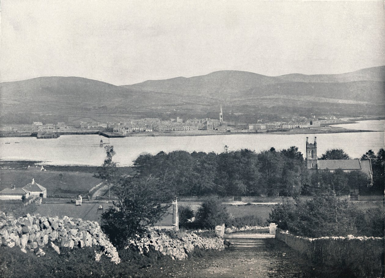 Warrenpoint - Fra Omeath, på den modsatte side af Carlingford Lough, 1895 af Unbekannt