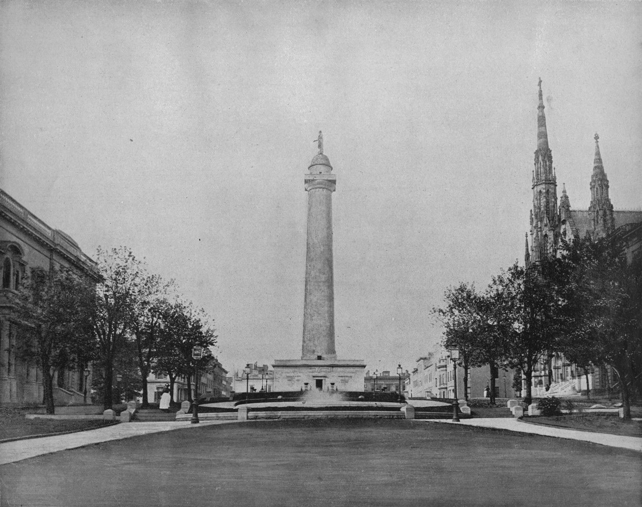 Washington Monument, Baltimore, c1897. af Unbekannt
