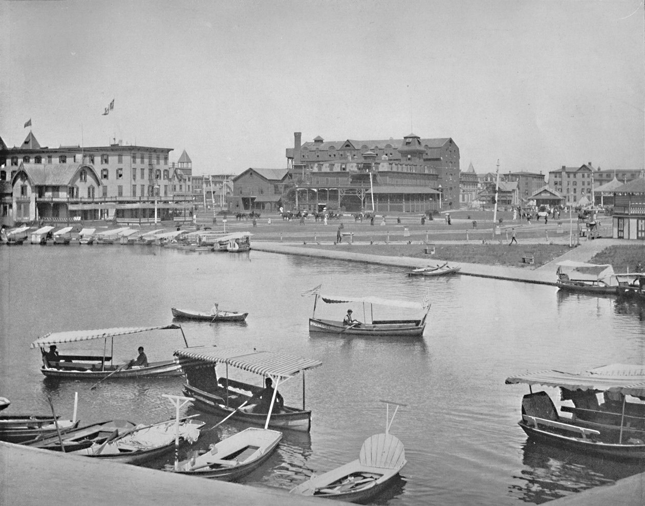 Wesley Lake, Asbury Park, New Jersey, c1897. af Unbekannt