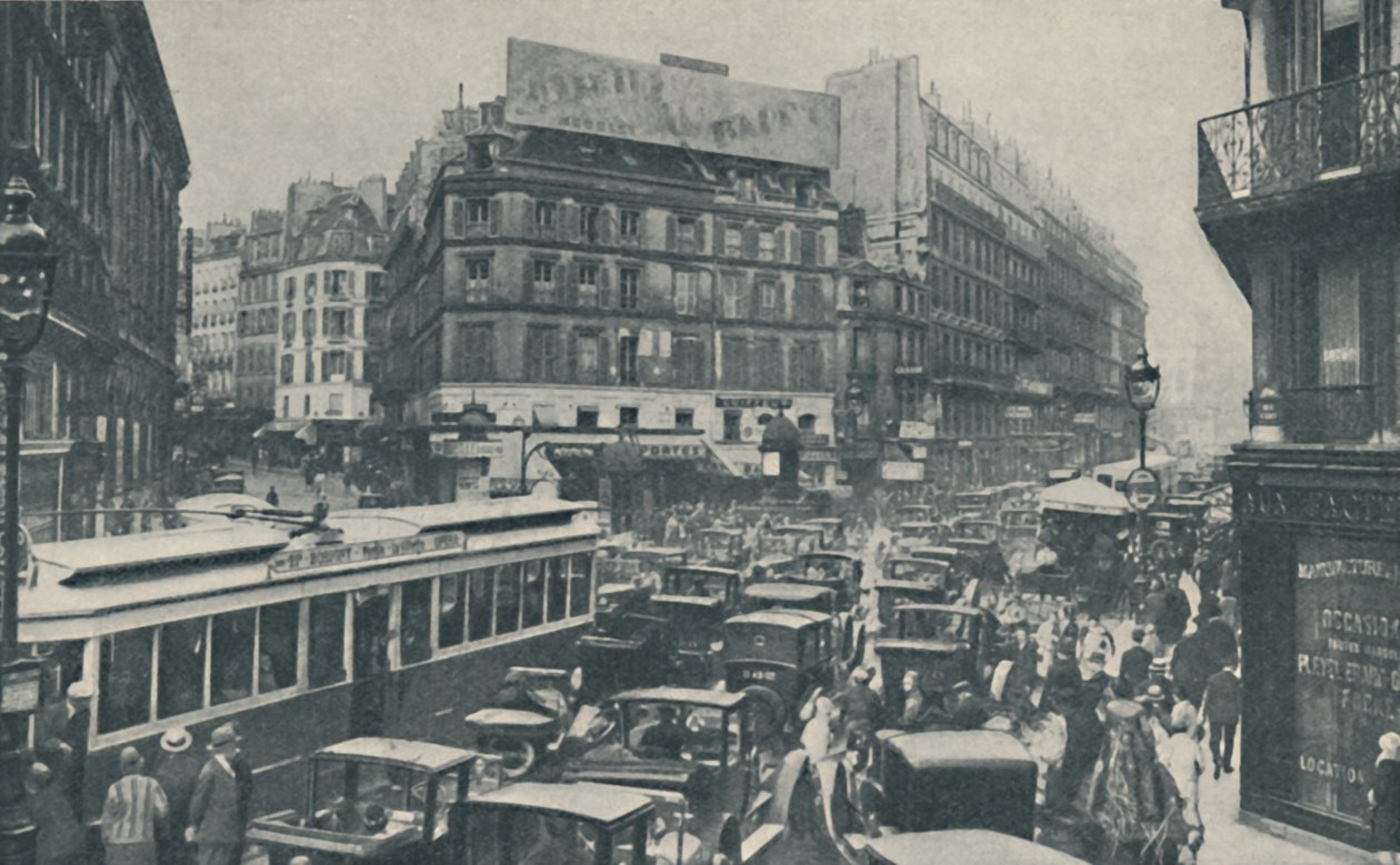 Hvorfor Paris har brug for konstant planlægning: Trafikblok i en hovedgade, c1935 af Unbekannt