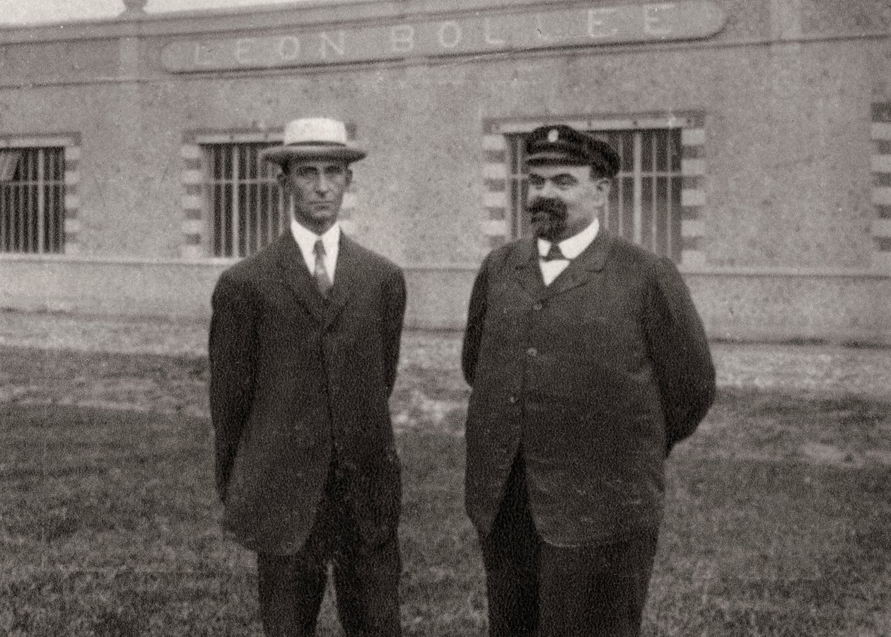 Wilbur Wright, amerikansk flyver, og Leon Bollee, fransk opfinder og bilproducent, 1908 af Unbekannt