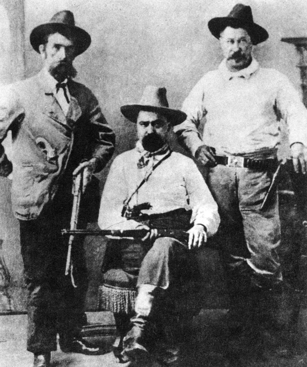 William A Pinkerton, flankeret af to ekspresagenter, c1870