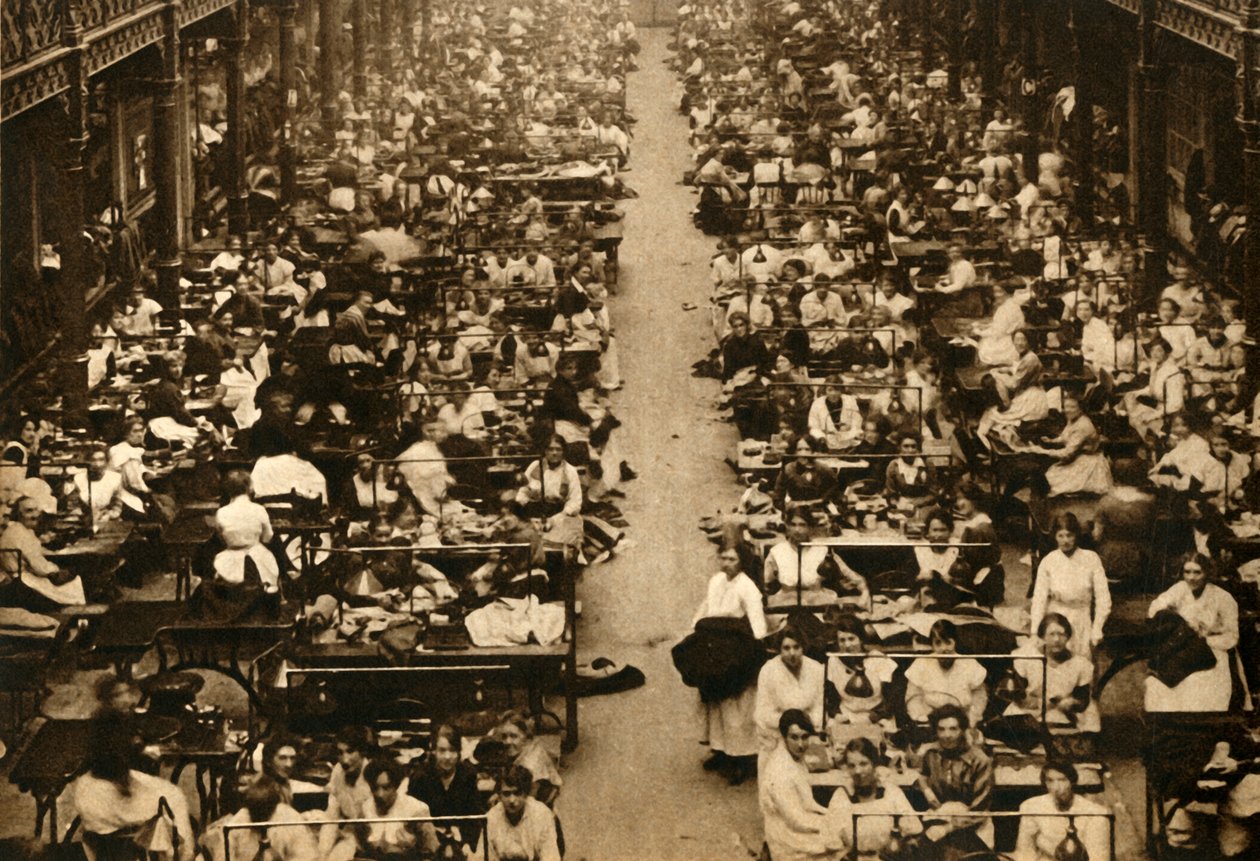 Kvinder, der arbejder i Royal Army Clothing Factory, Første Verdenskrig, 1914-1918, 1933. af Unbekannt