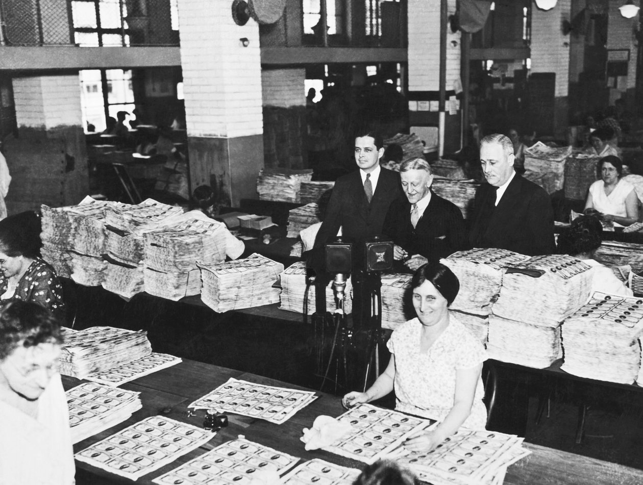 Arbejdere tjener penge, Washington, D.C., ca. 1929 (s/h-billede) af Unbekannt