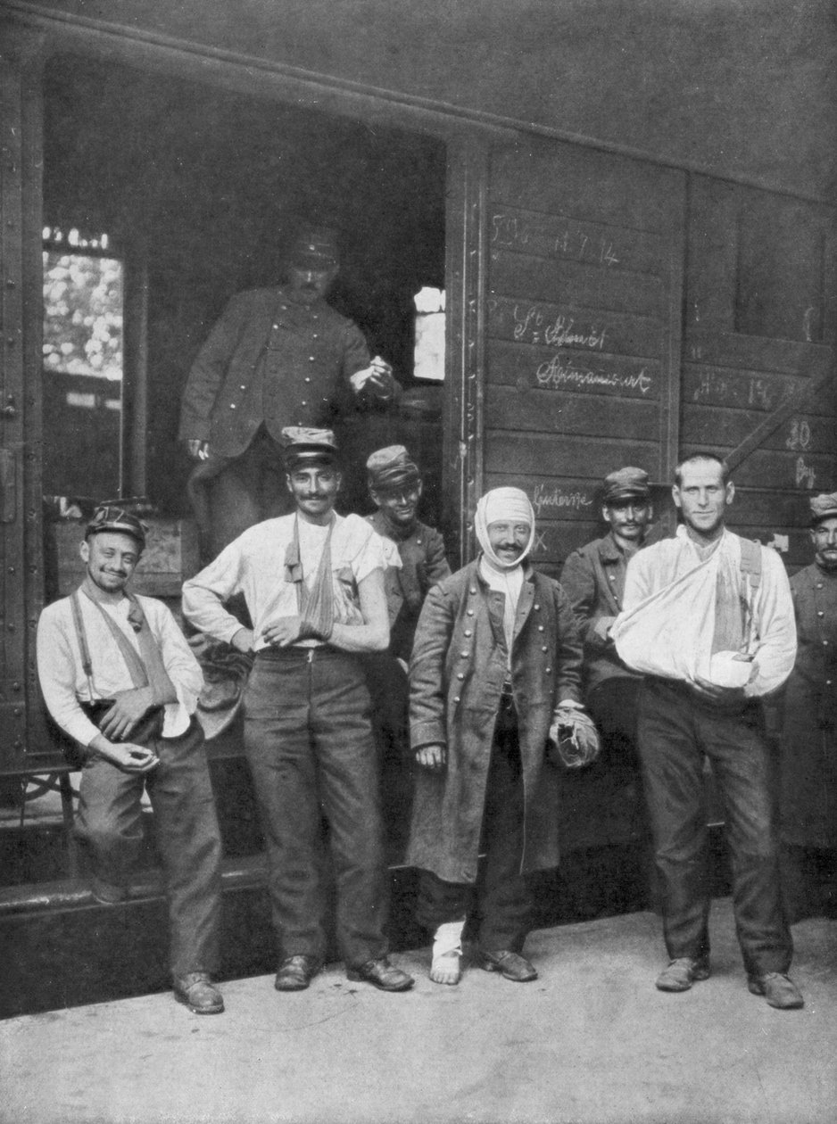Sårede franske soldater på vej til hospitalet med tog Frankrig, 1914 af Unbekannt