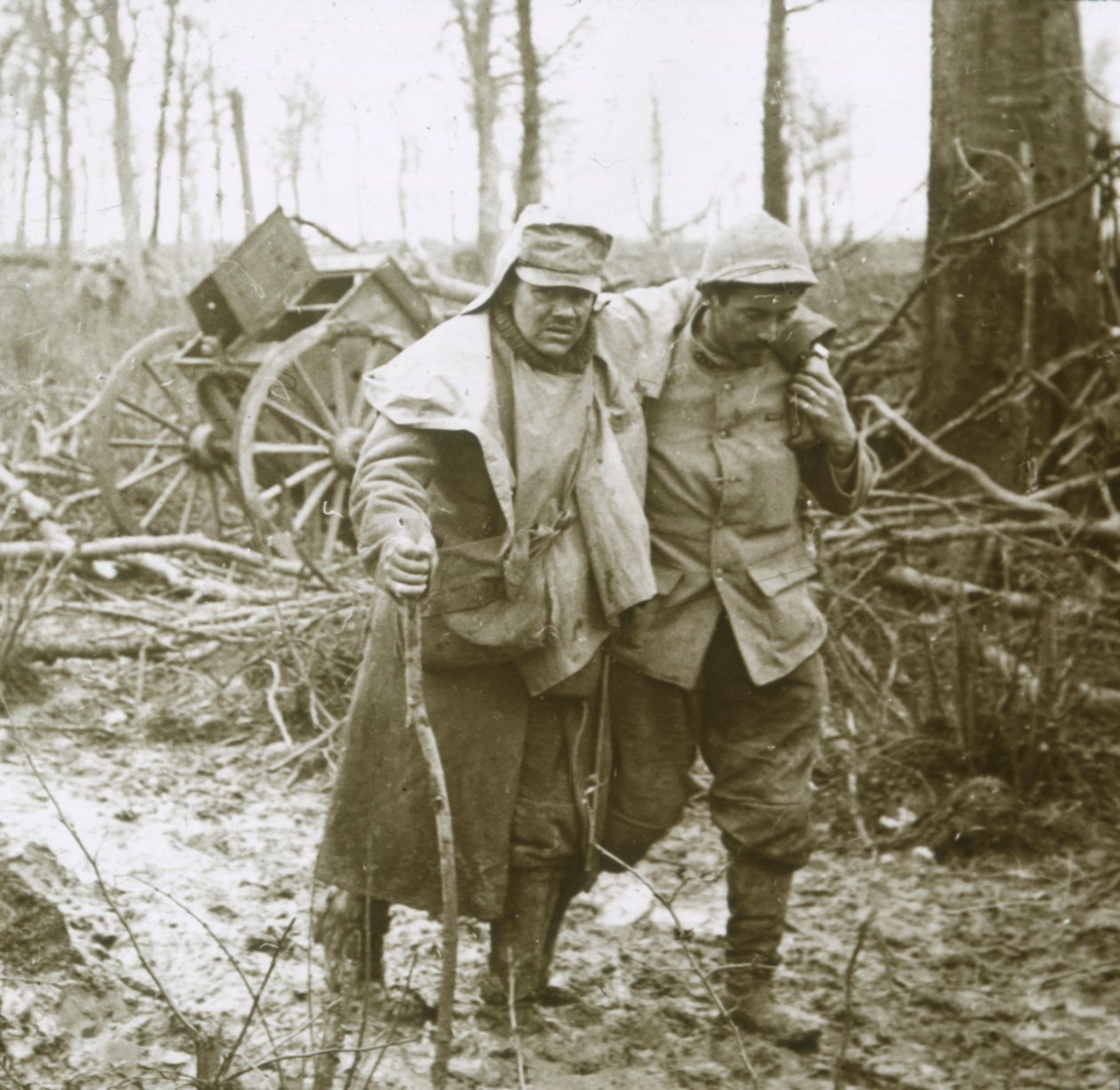 Såret soldat, Verdun, Nordfrankrig, 1916 af Unbekannt