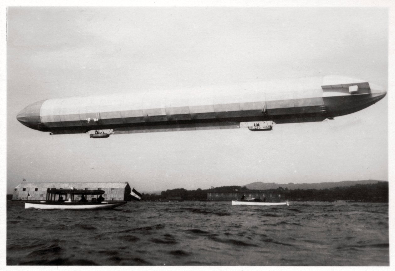 Zeppelin LZ3 luftbåren, Tyskland, c1906-1908 1933 af Unbekannt