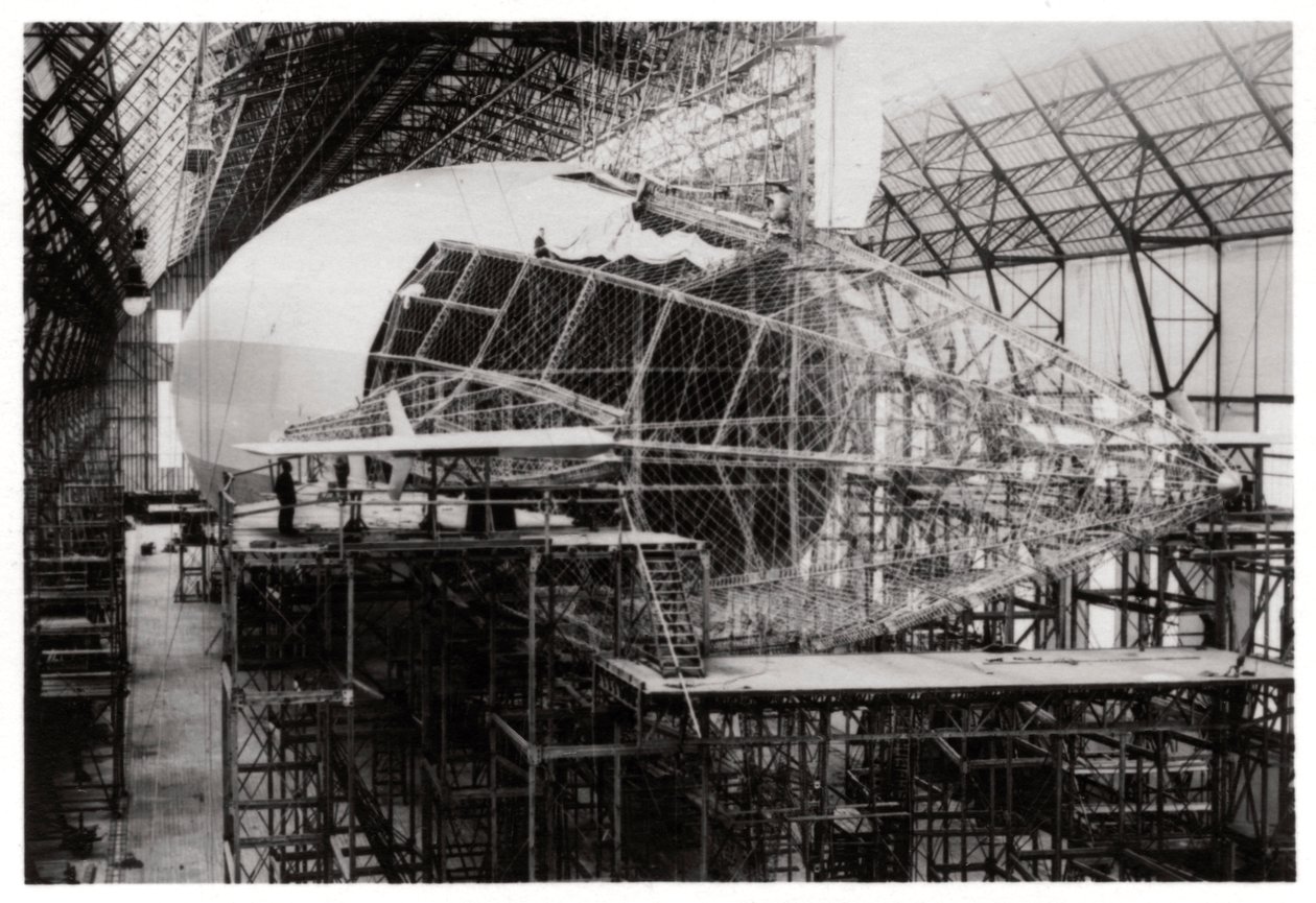 Zeppelin LZ 126 under opførelse, Friedrichshafen, Tyskland, 1924 1933 af Unbekannt