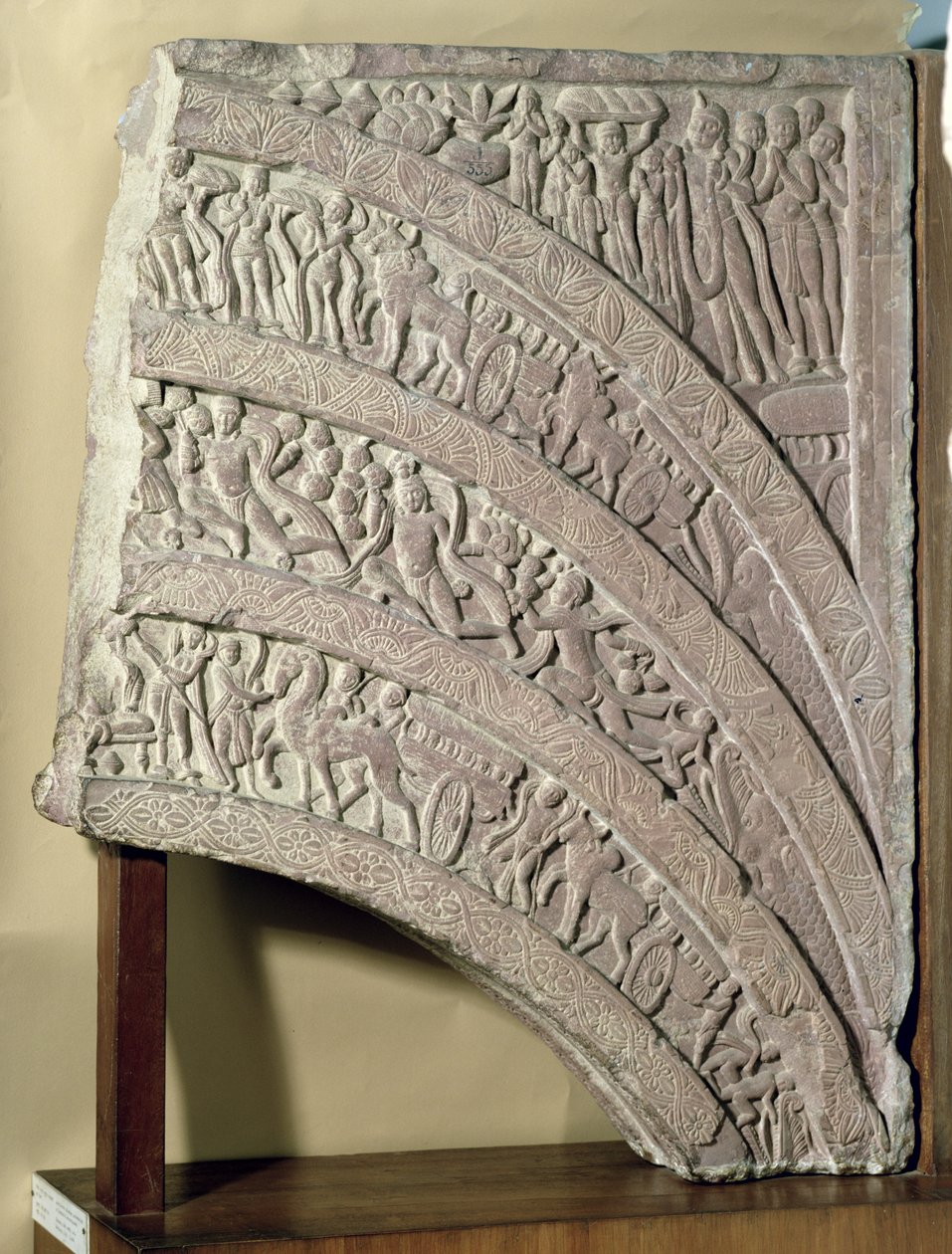 Architrave fra en gateway, rød sandsten, Mathura, UP, 2. århundrede e.Kr af Unbekannt Unbekannt
