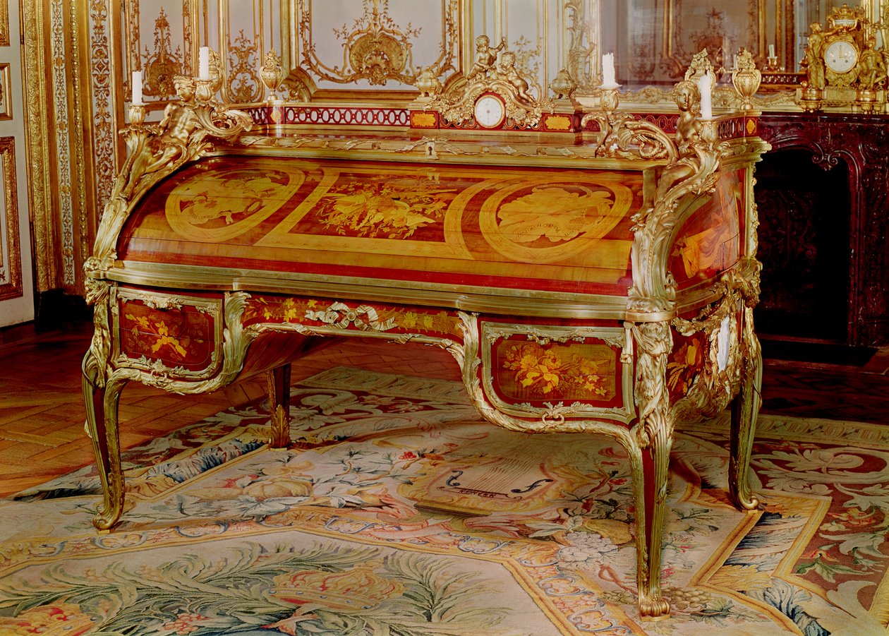 Bureau du Roi af Oeben og Riesener, intarsia og ormolu, 1760-69 af Unbekannt Unbekannt