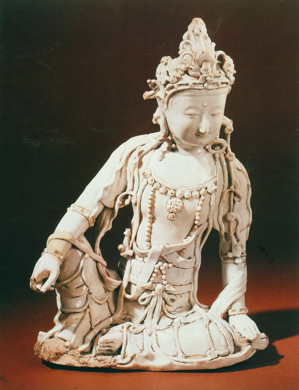 Ching-te-Chen hvidglaseret figur af Arolo Kites Vara, Yuan-dynastiet, slutningen af det 13.-begyndelsen af det 14. århundrede af Unbekannt Unbekannt