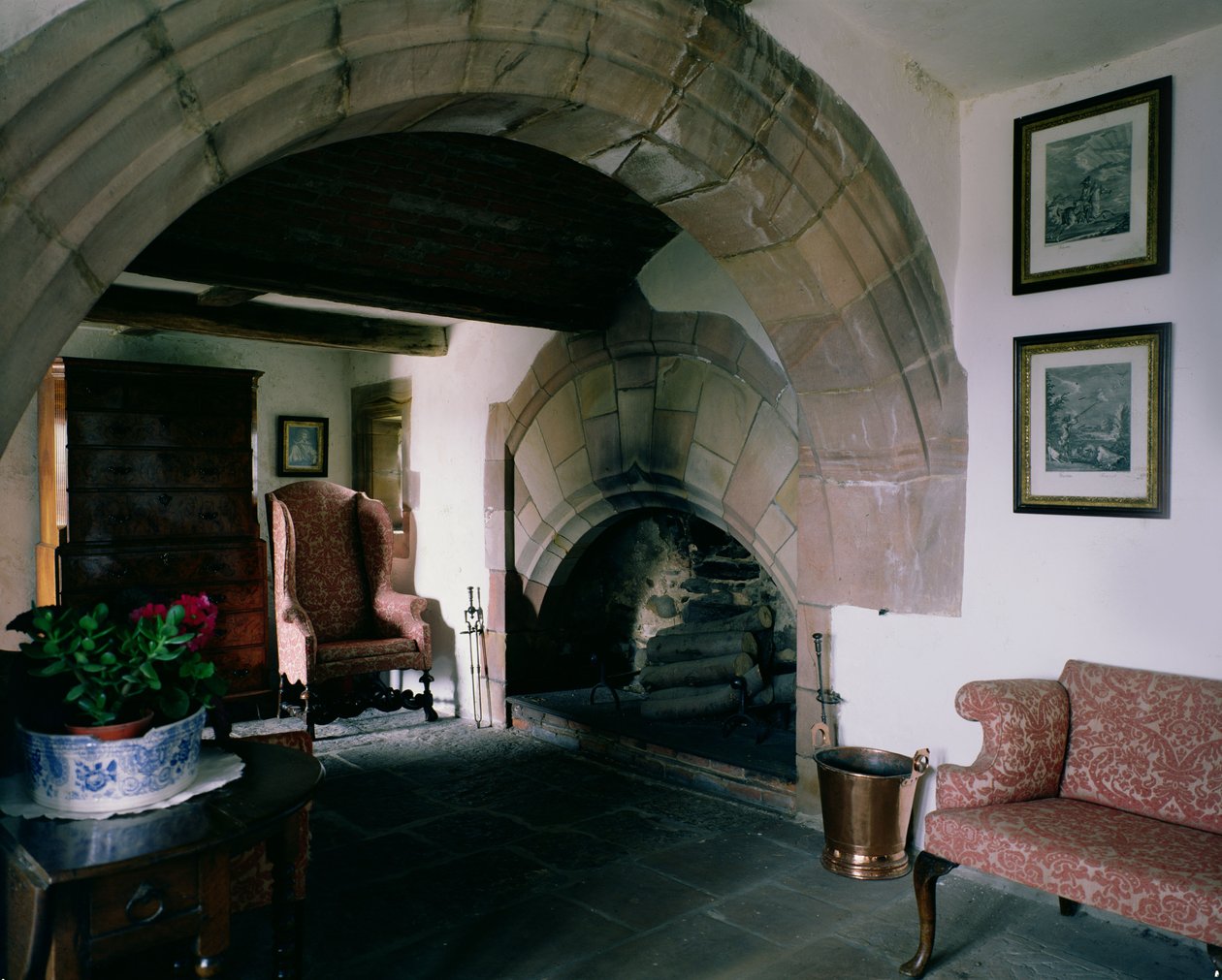 Interiør af Lindisfarne, Holy Island, designet af Sir Edwin Lutyens af Unbekannt Unbekannt