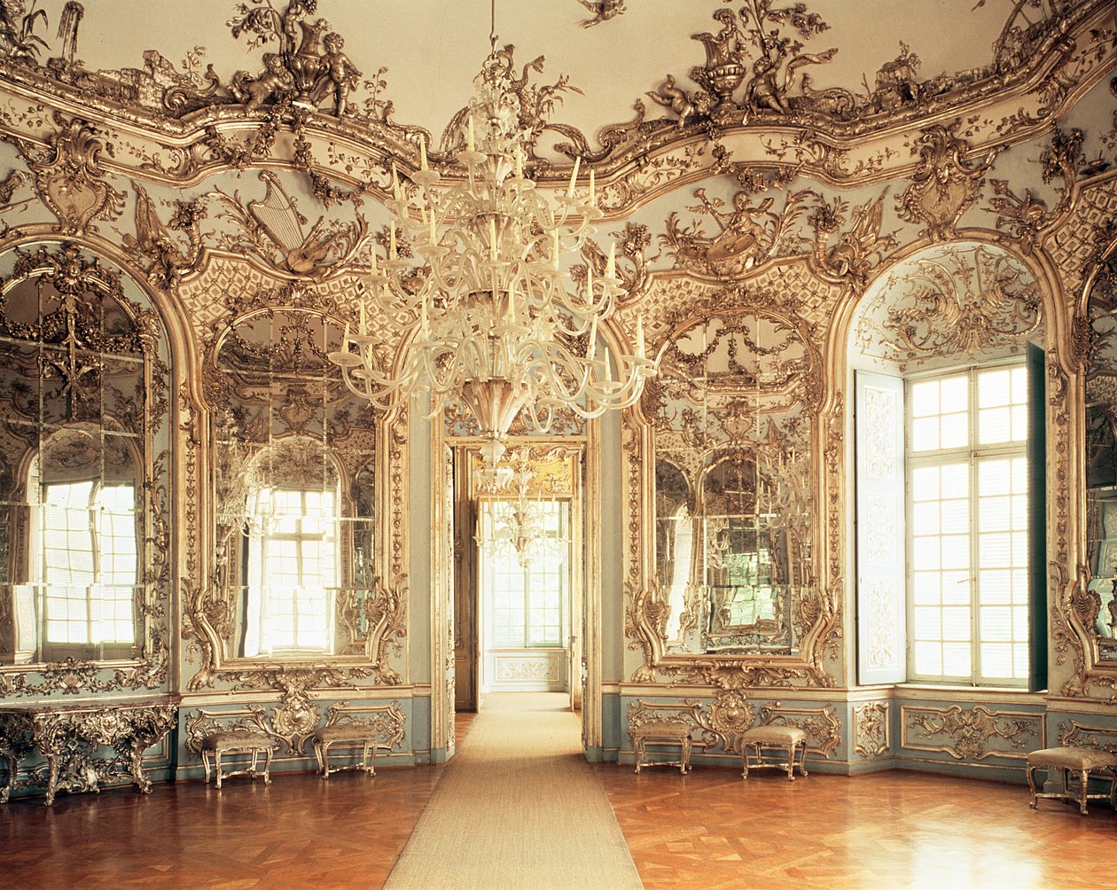 Interiør af Mirror Saloon designet af Francois Cuvillies, 1734-39 (se også 114790) af Unbekannt Unbekannt