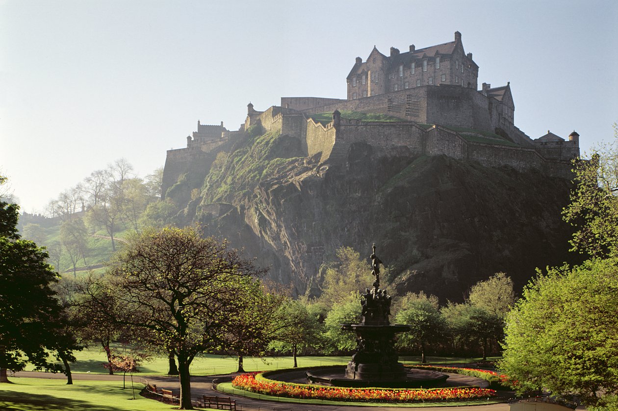Udsigt over Edinburgh Castle, Skotland af Unbekannt Unbekannt