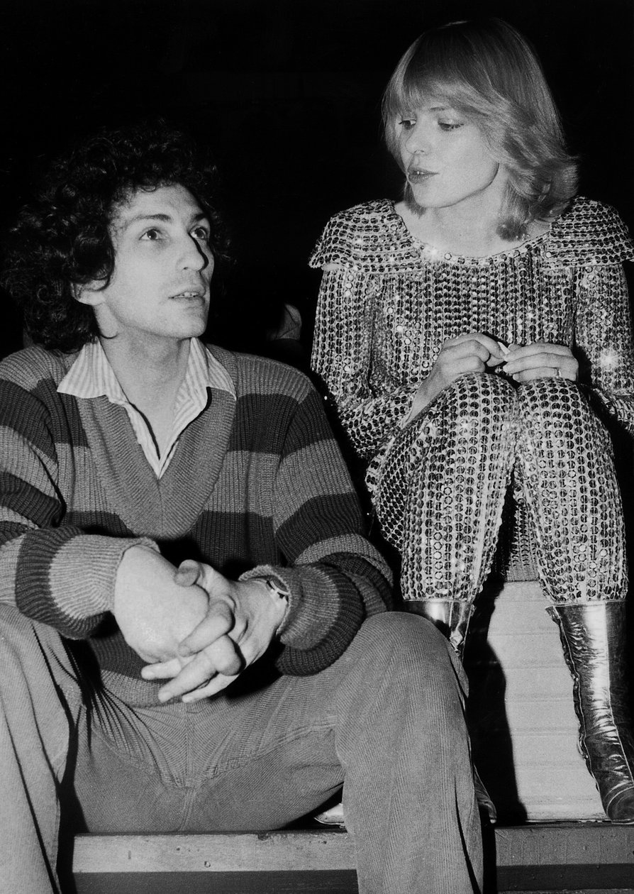 Den franske komponist og sanger Michel Berger med sin kone. Sangerinden France Gall ved The Stamania "S Genhør 4. april 1979 af Unbekannt Unbekannt