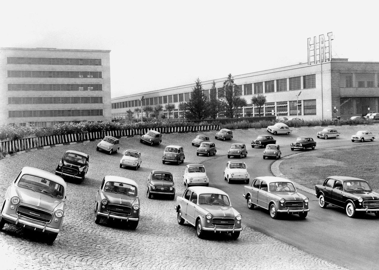 Test af biler på Fiats testbane, Mirafiori, Torino, 1958 af Unbekannt Unbekannt