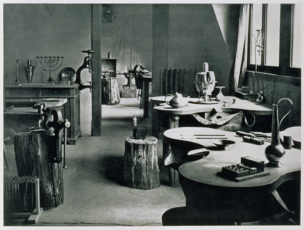 Metalværkstedet, fra værkstederne i Bauhaus, Weimar, 1923 af Unbekannt Unbekannt
