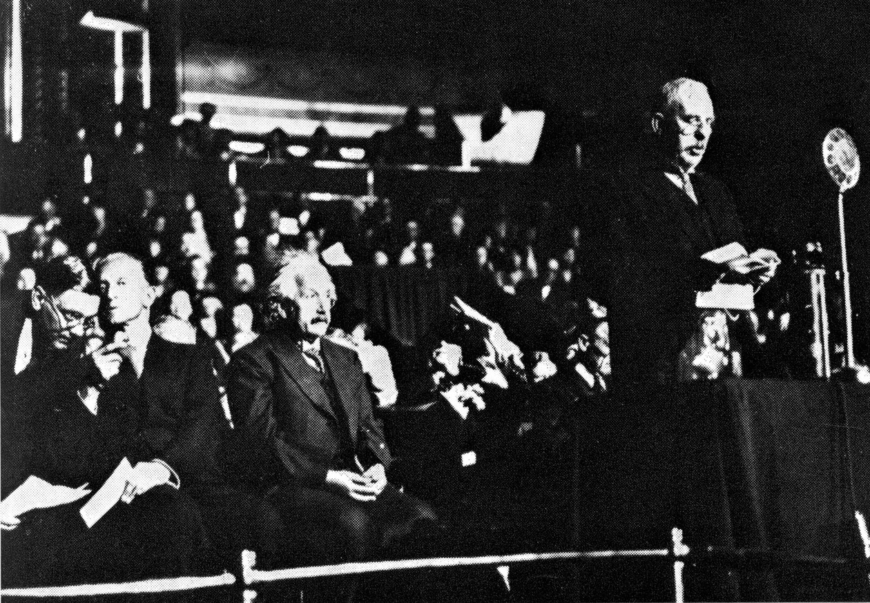 Albert Einstein og Ernest Rutherford, Royal Albert Hall af Unbekannt