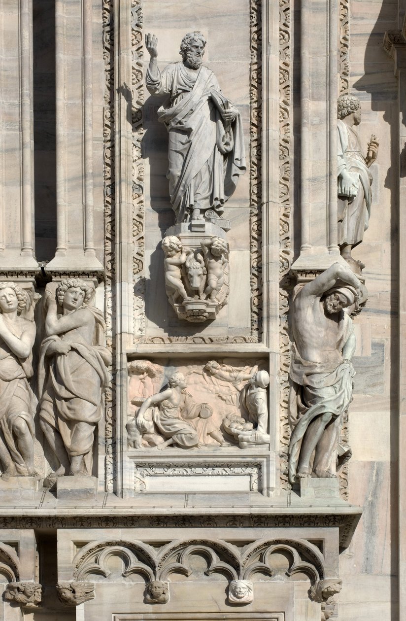 Arkitektur: statue af Sankt Lukas (1811) og lavt relief, der repræsenterer englens udseende for Samsons mor (1659). Detalje af facaden af katedralen (kuppel eller duomo) i Milano Italien af Unbekannt
