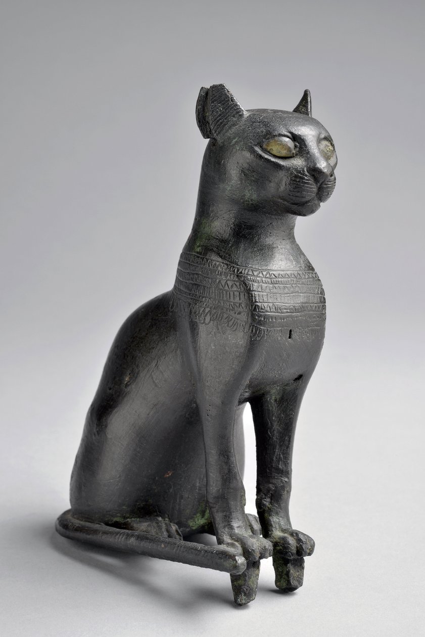 Bastet. Statuette bronzeform (metal). Lav epoke (750-332 f.Kr.) Egypten - Dim i cm 13 - Inventar nummer 735, Musee d