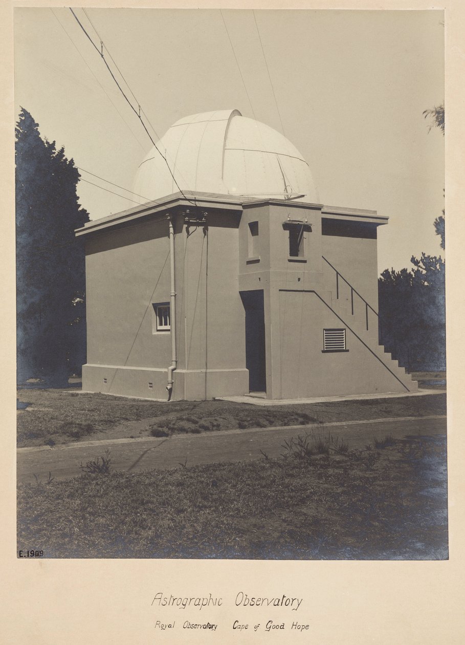 Bygning og kuppel til det astrografiske teleskop af Unbekannt