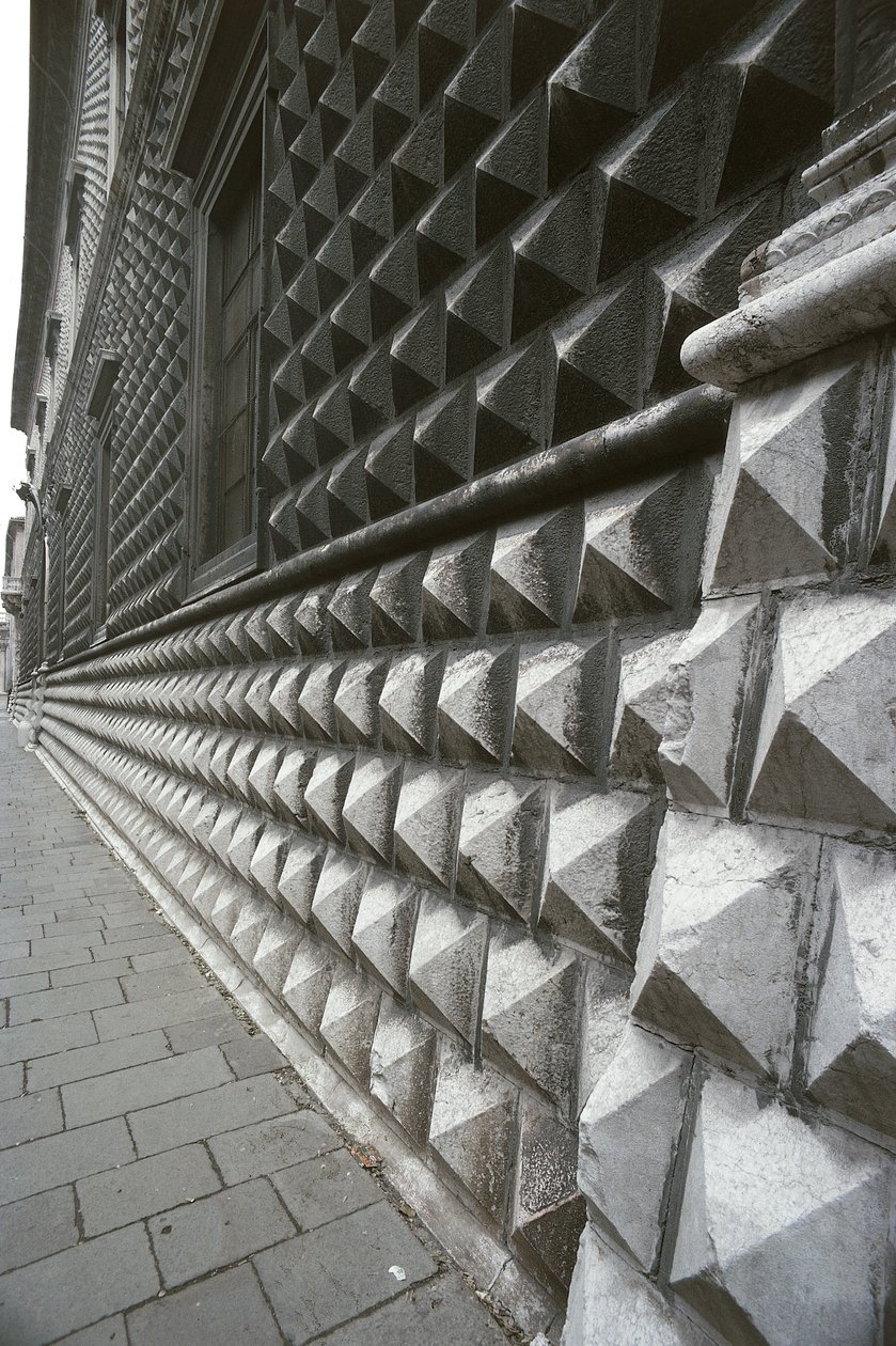 Detalje af facaden af ​​Palazzo dei Diamanti, Ferrara, Italien (foto) af Benjamin Baud