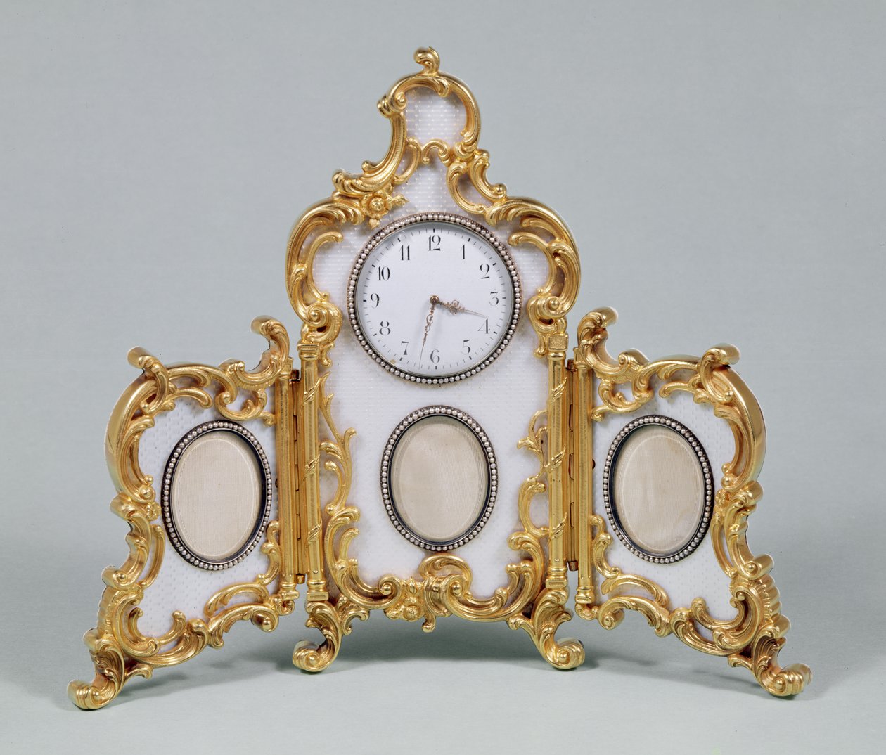 Faberge Louis XV stil skrivebordsur af Unbekannt