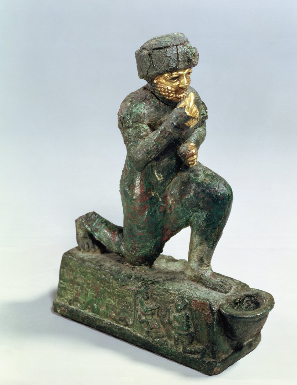 Hammurabi, Babylons konge, beder foran et helligt træ, ca. 1750 f.Kr. (bronze og guld) af Unbekannt
