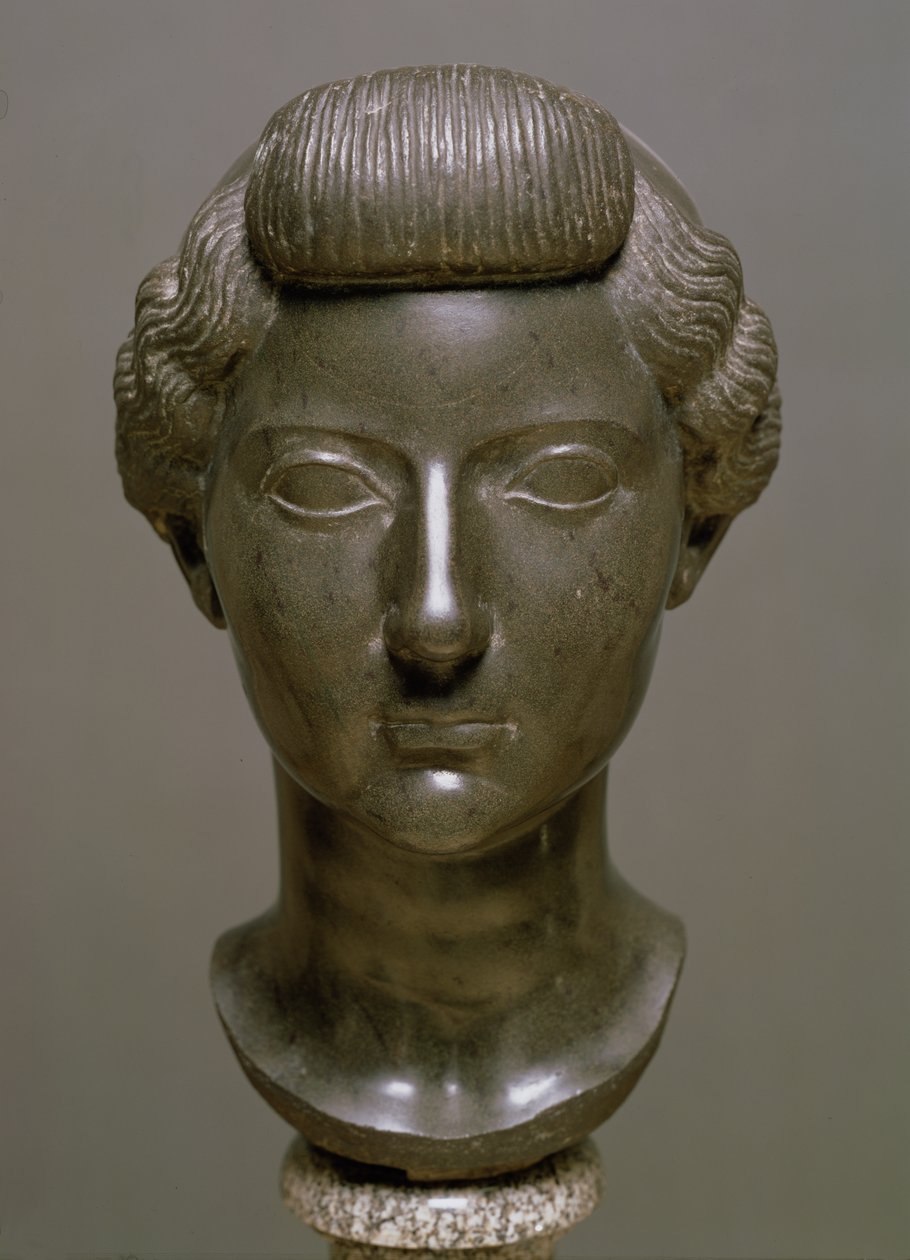 Leder af Livia Drusilla (56 f.Kr.-29 e.Kr.) Roman, ca. 30 f.Kr. (basalt) af Unbekannt