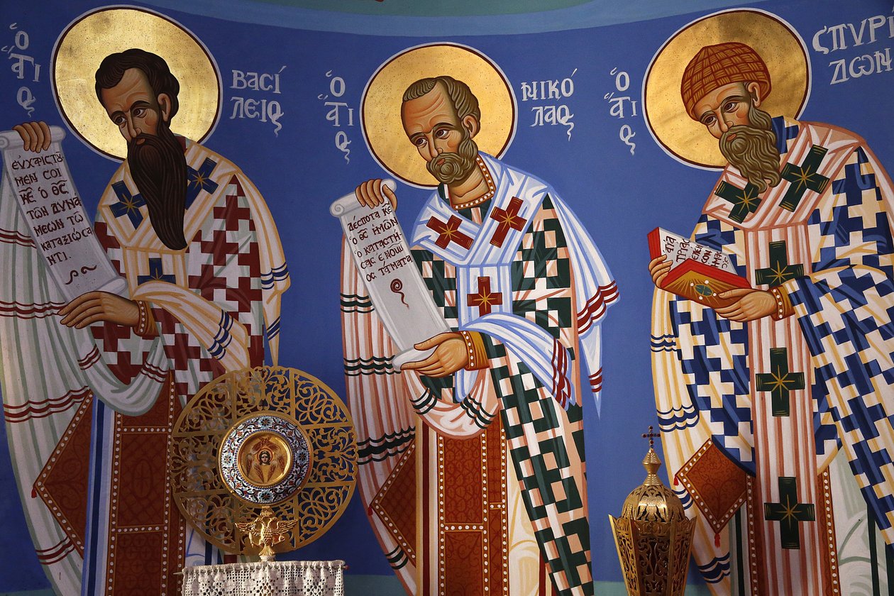 Liturgisk genstand og freskomaleri i Pedoulas ortodokse kirkes helligdom, 20150510, Pedoulas, Cypern af Unbekannt
