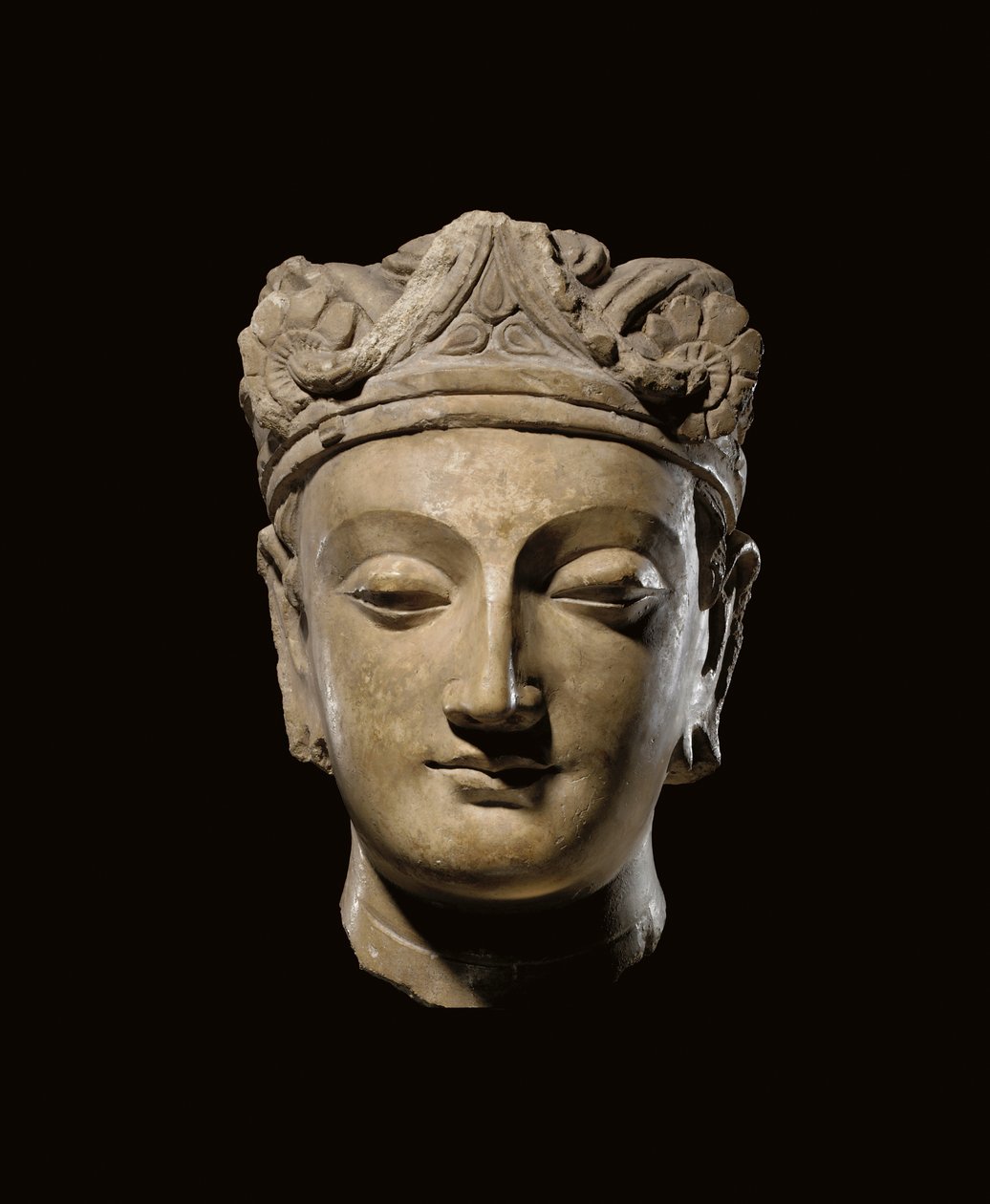 Monumental Gandharan Head of a Bodhisattva, 2.-3. århundrede af Unbekannt