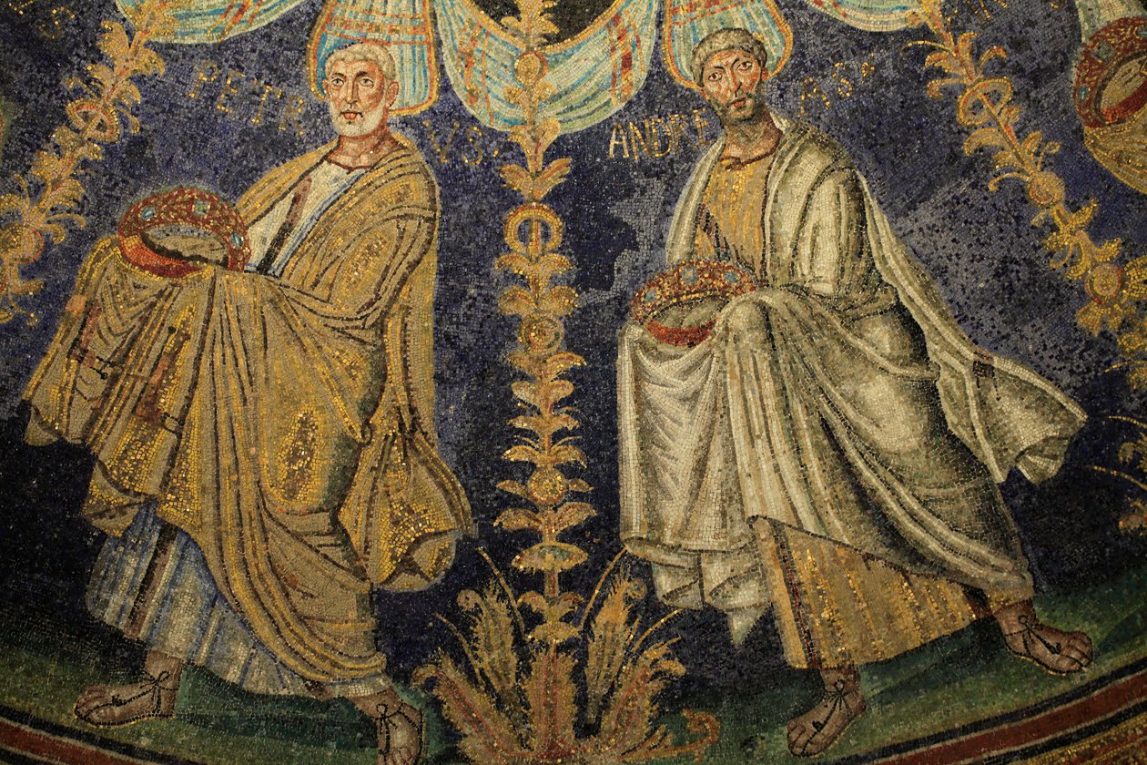 Mosaik af loftet i Baptistery of Neon. Detalje af processionen af de tolv apostle, der fortsætter rundt om midtmosaikken i to retninger, og slutter med, at Sankt Peter møder Sankt Paulus. 5. århundrede, Ravenna, Italien. Registreret som UNESCO World Heri af Unbekannt