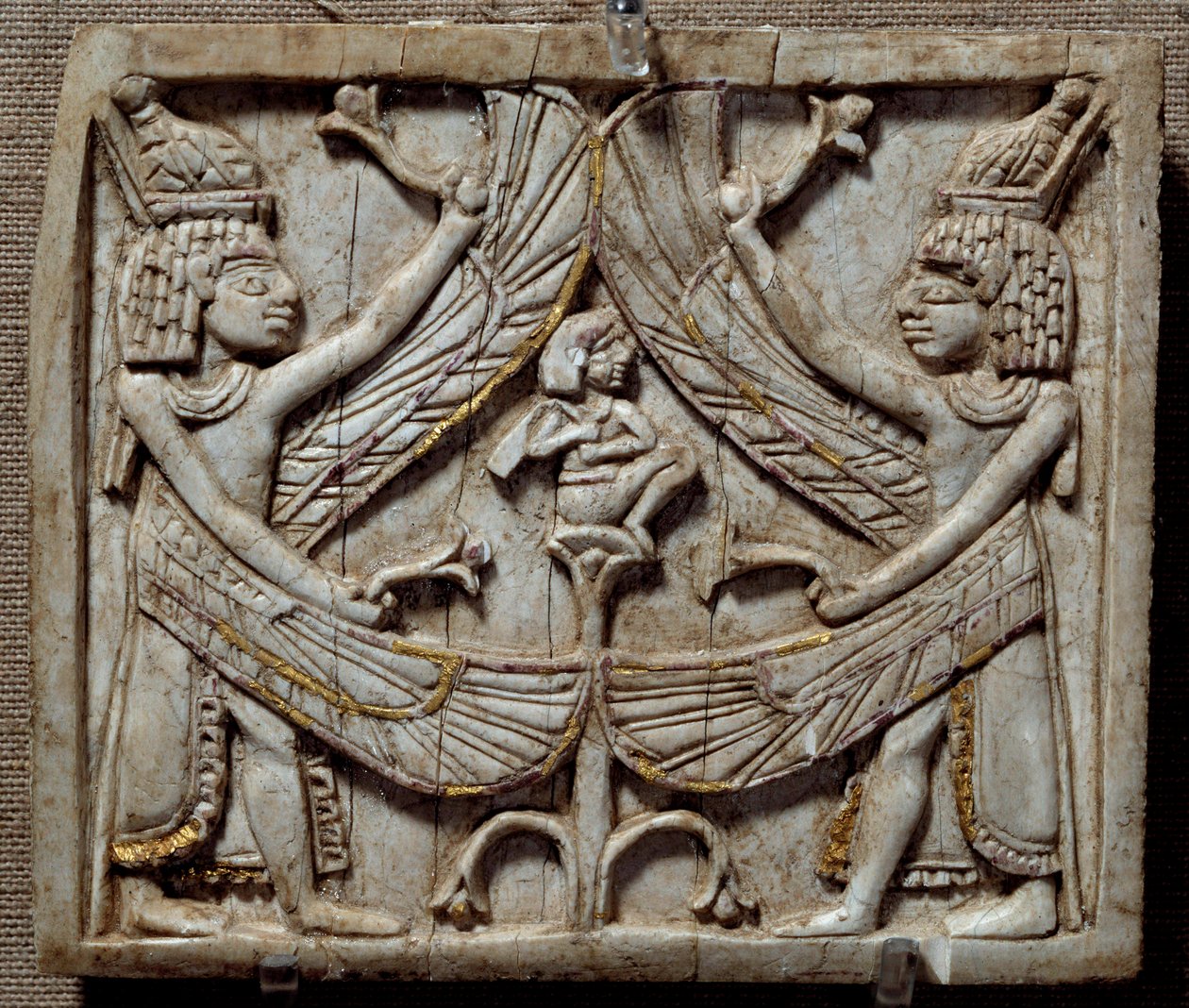 Oriental Antiquities: Birth of Horus. Low relief in Ivory, from the site of Arslan Tashdani af Unbekannt