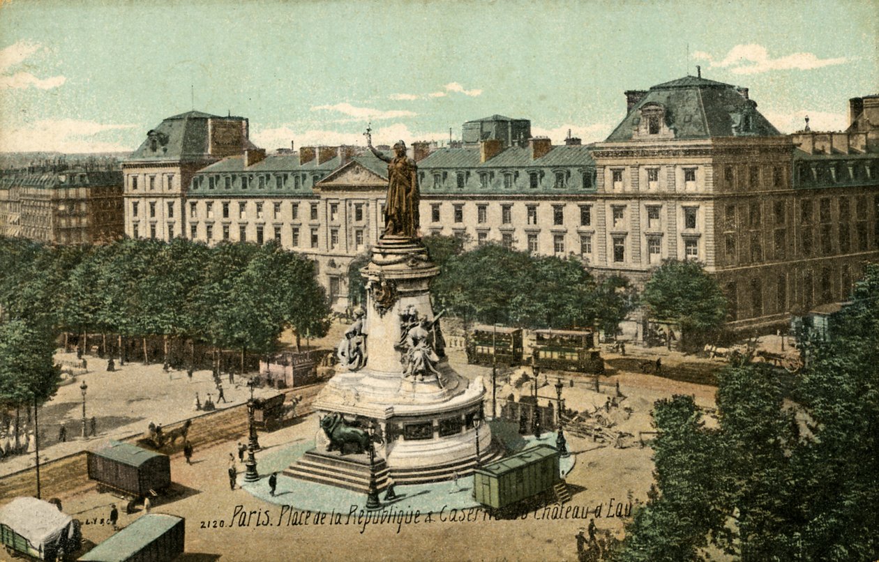 Paris, Frankrig: Place de la République og caserne af Unbekannter Künstler